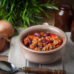 Овочеве рагу з фаршем — для затишної сімейної вечері