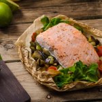 Лосось у пергаменті — швидка і елегантна рибна страва