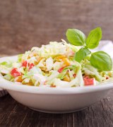 Салат з пекінської капусти