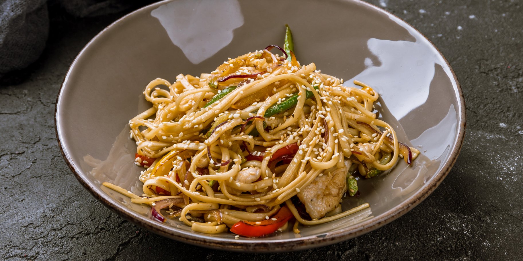 Рисова локшина з курятиною