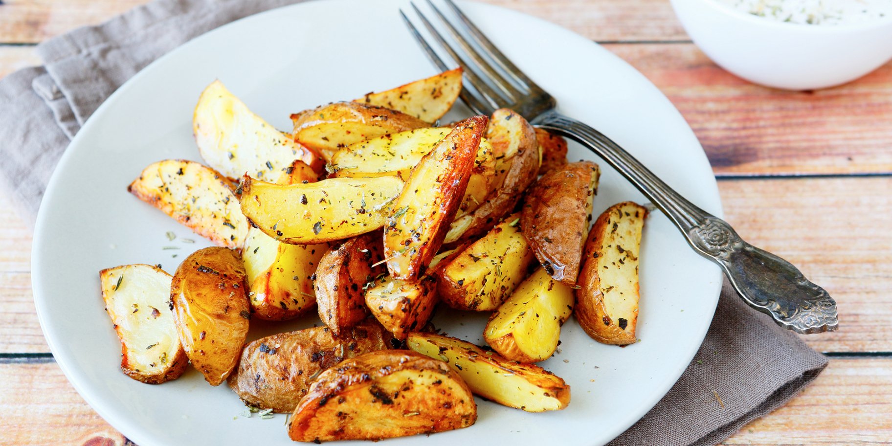 Запечена картопля по-селянськи