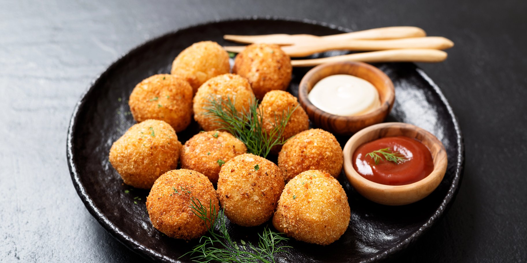 Картопляні кульки з тунцем та сиром