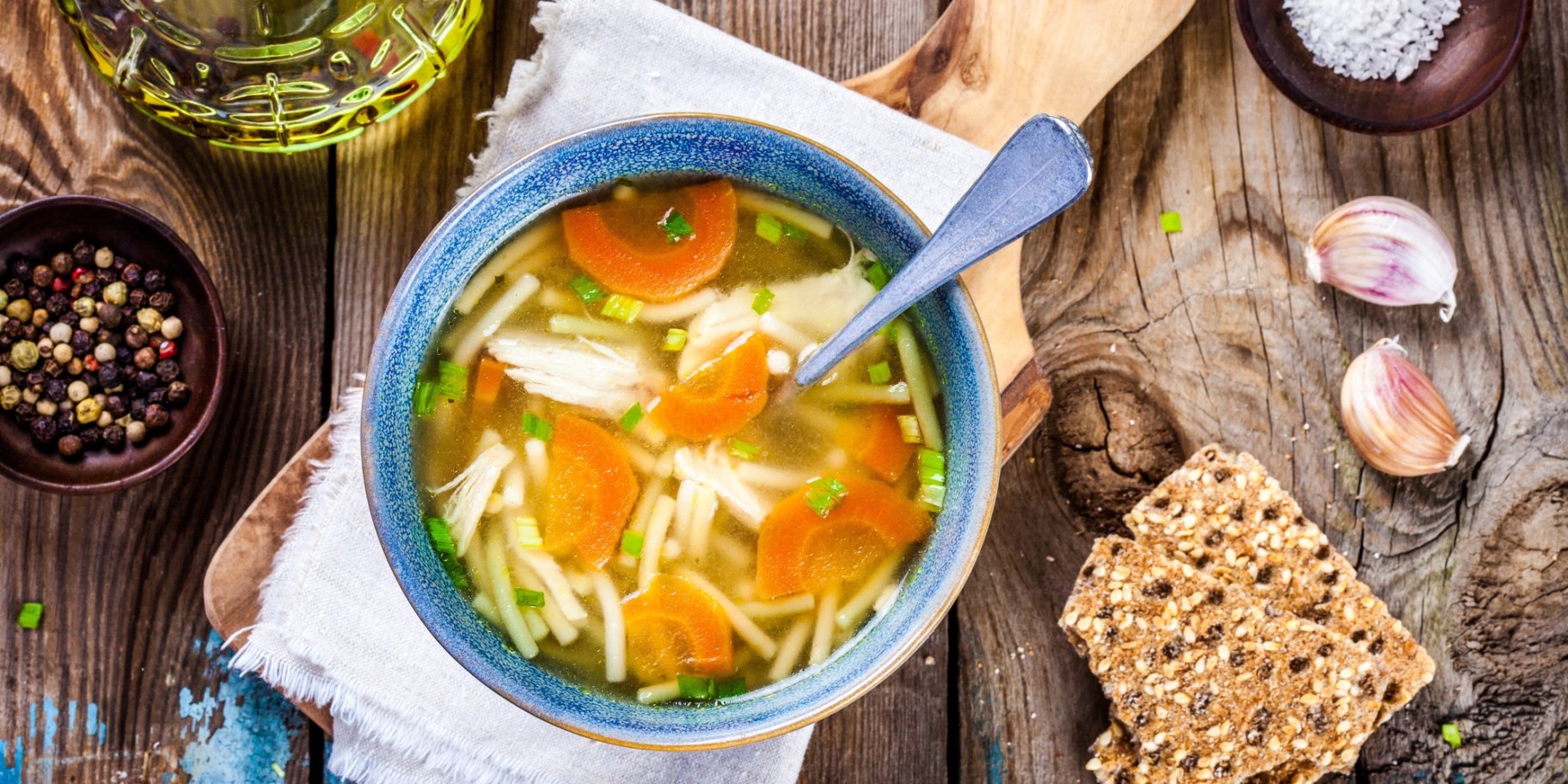 Курячий суп з локшиною