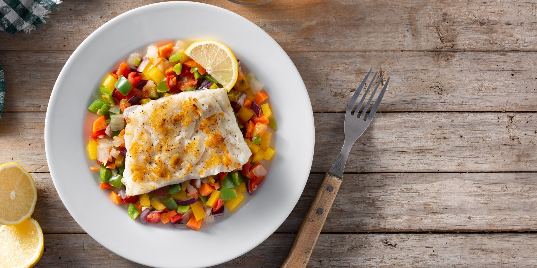 Риба з овочами