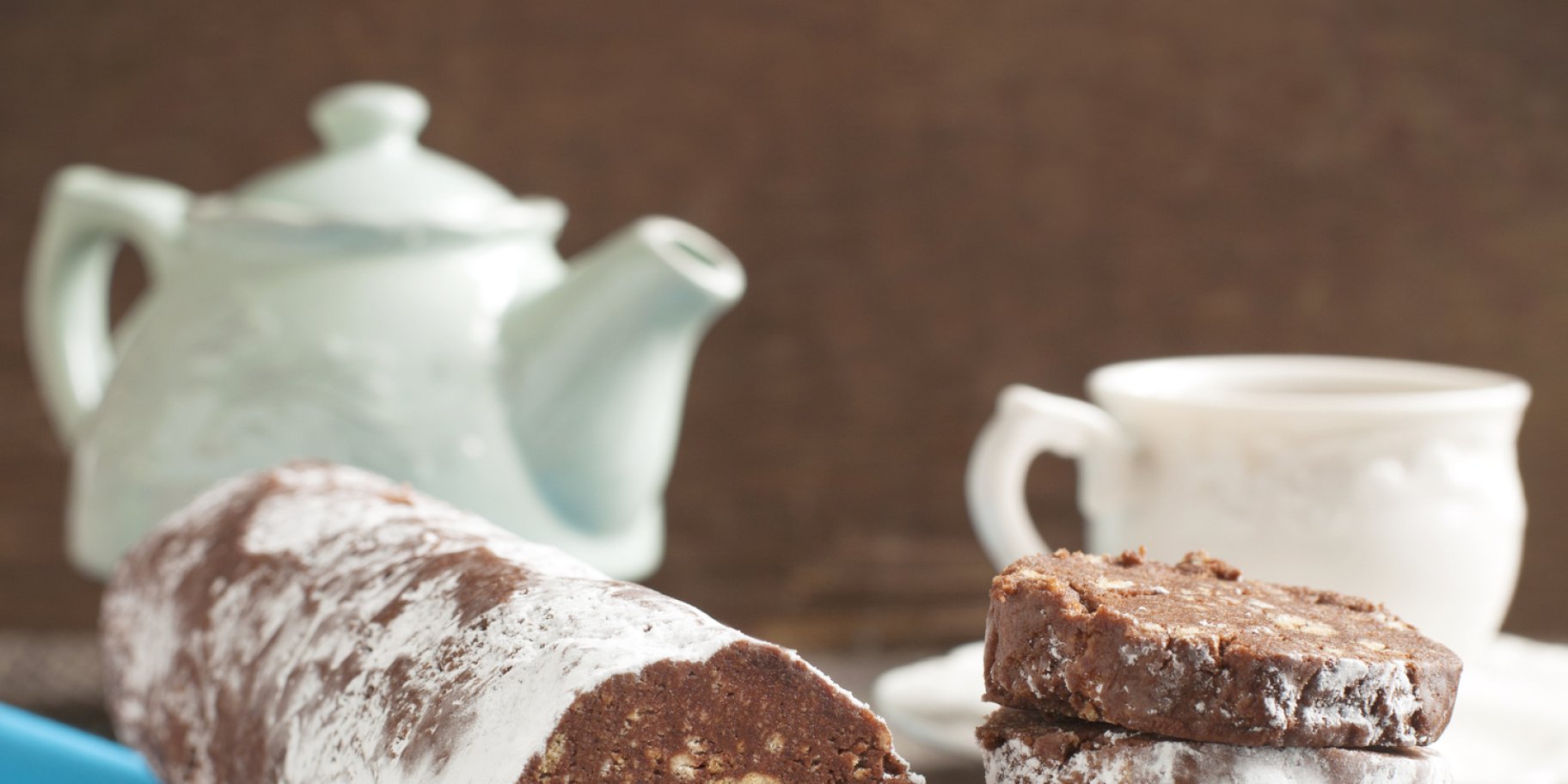 Шоколадна ковбаска з повітряним рисом рецепт