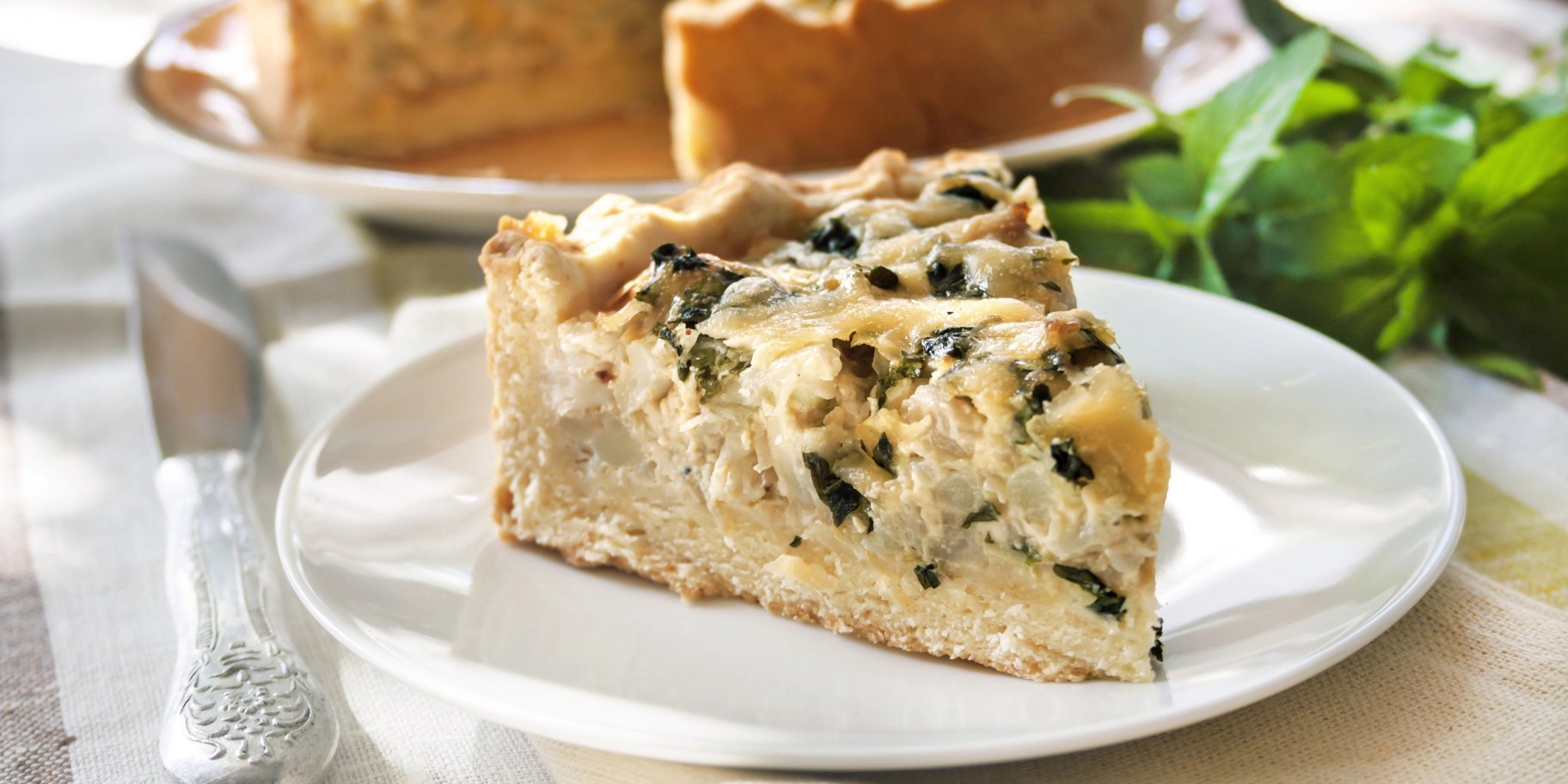 Яєчний пиріг з цвітною капустою