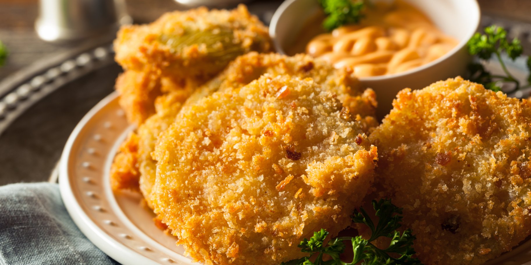 Зелені помідори у фритюрі