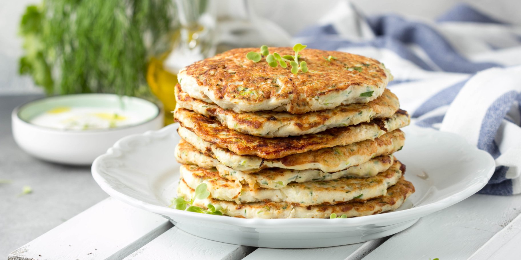 Млинці з куркою та сирками