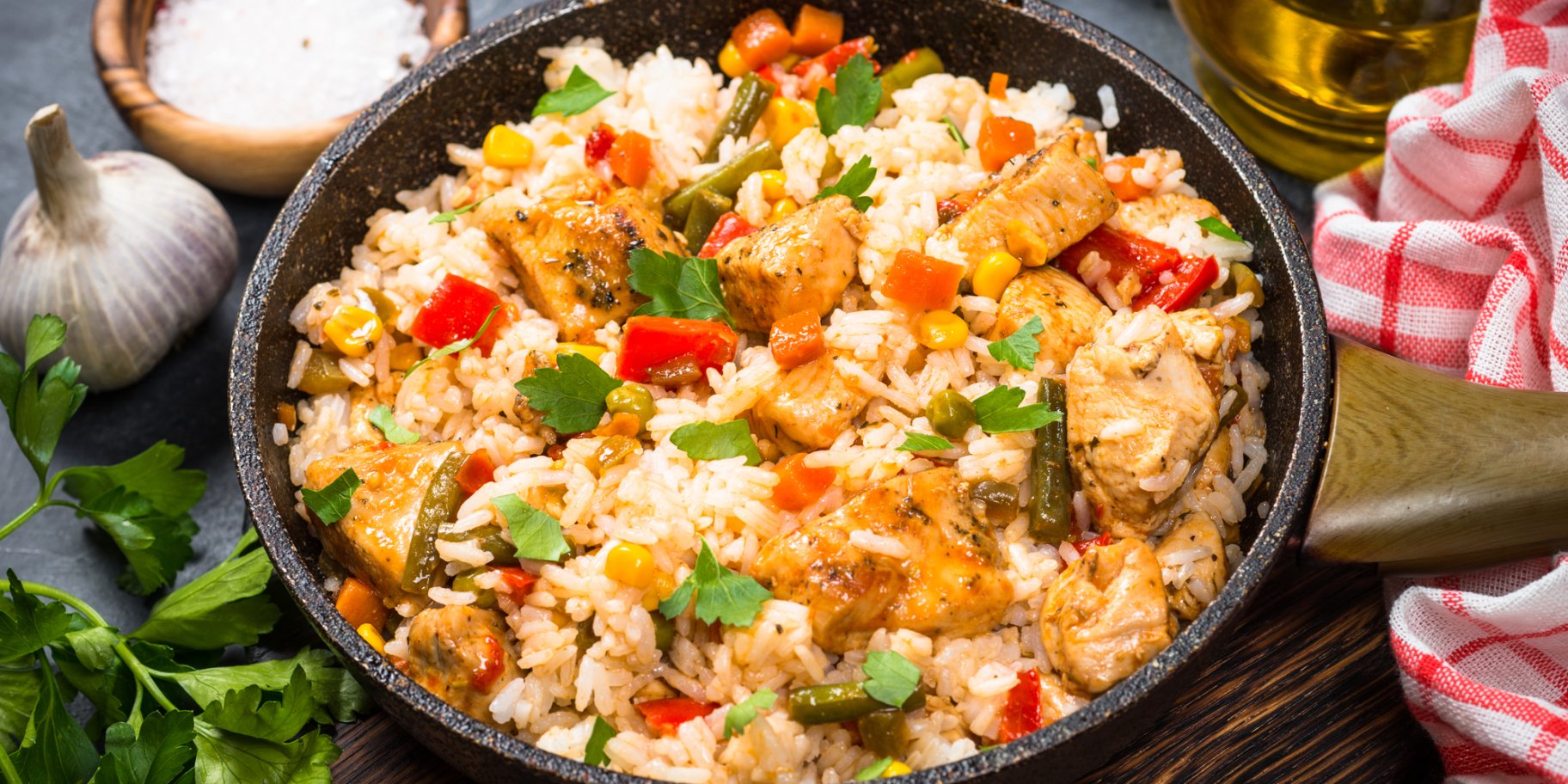 Рис с курицей и овощами