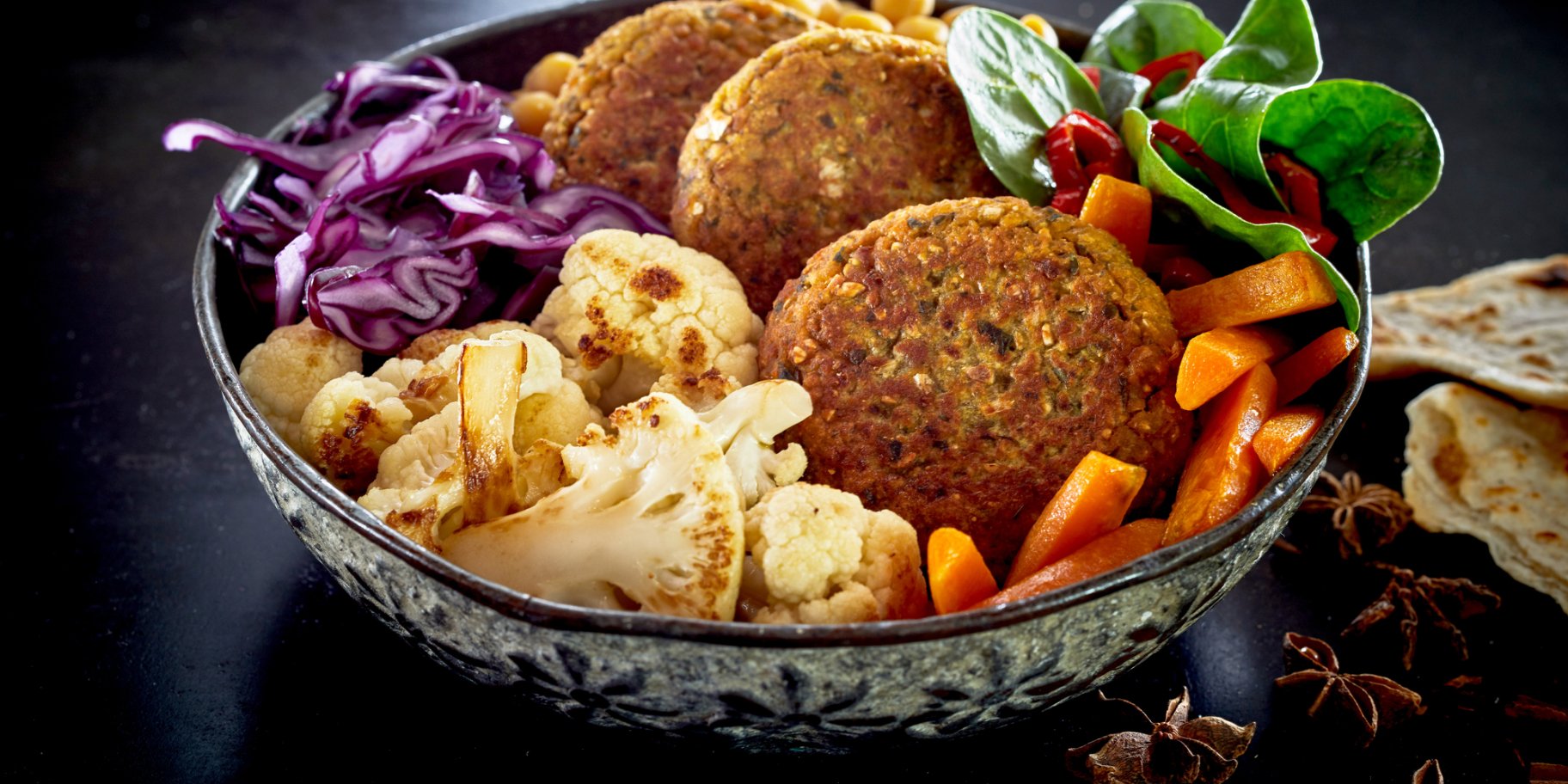 Нутові котлети з кускусом і грибами