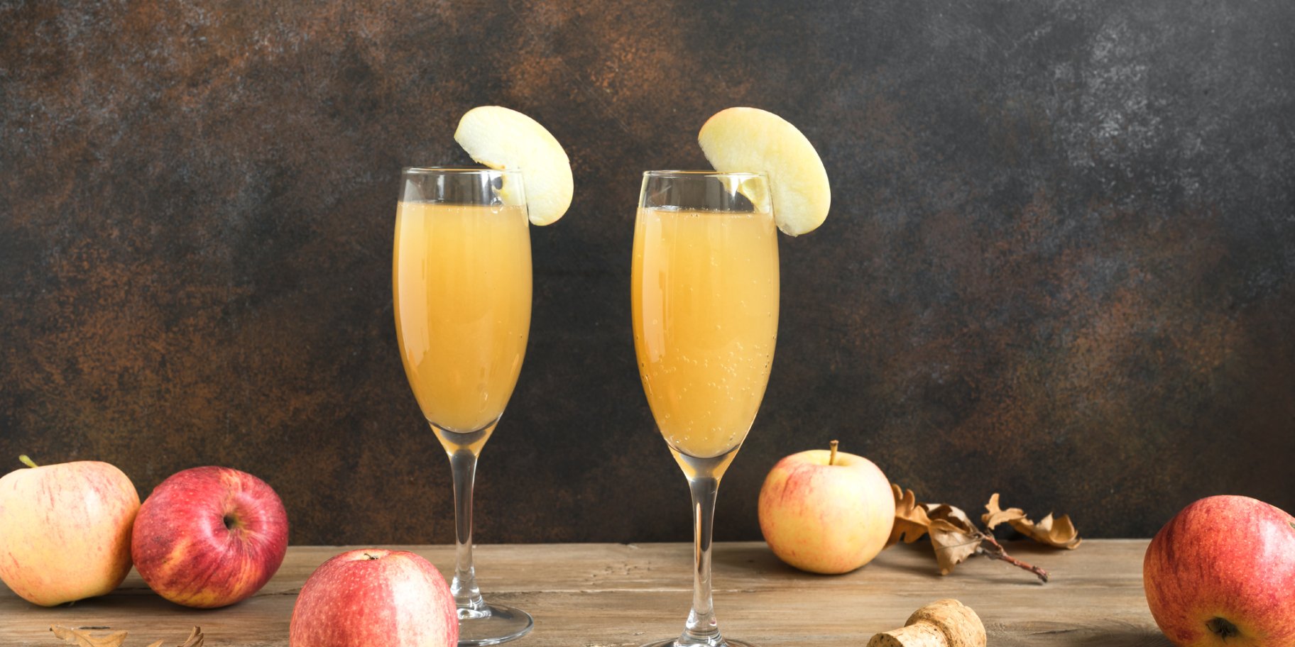 Яблучний коктейль «Мімоза»