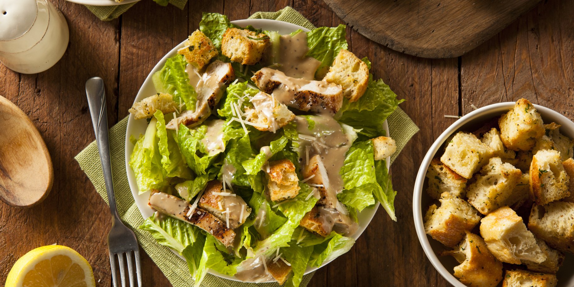 Салат з крутонами