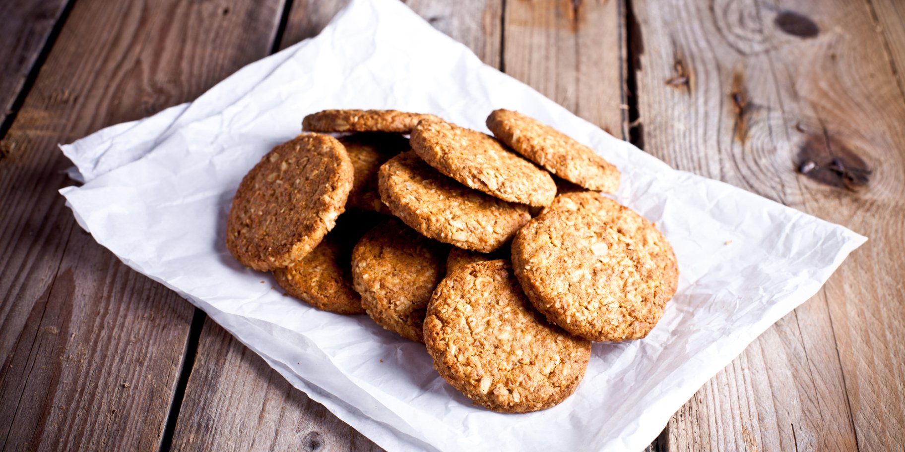 Домашнє хрустке вівсяне печиво