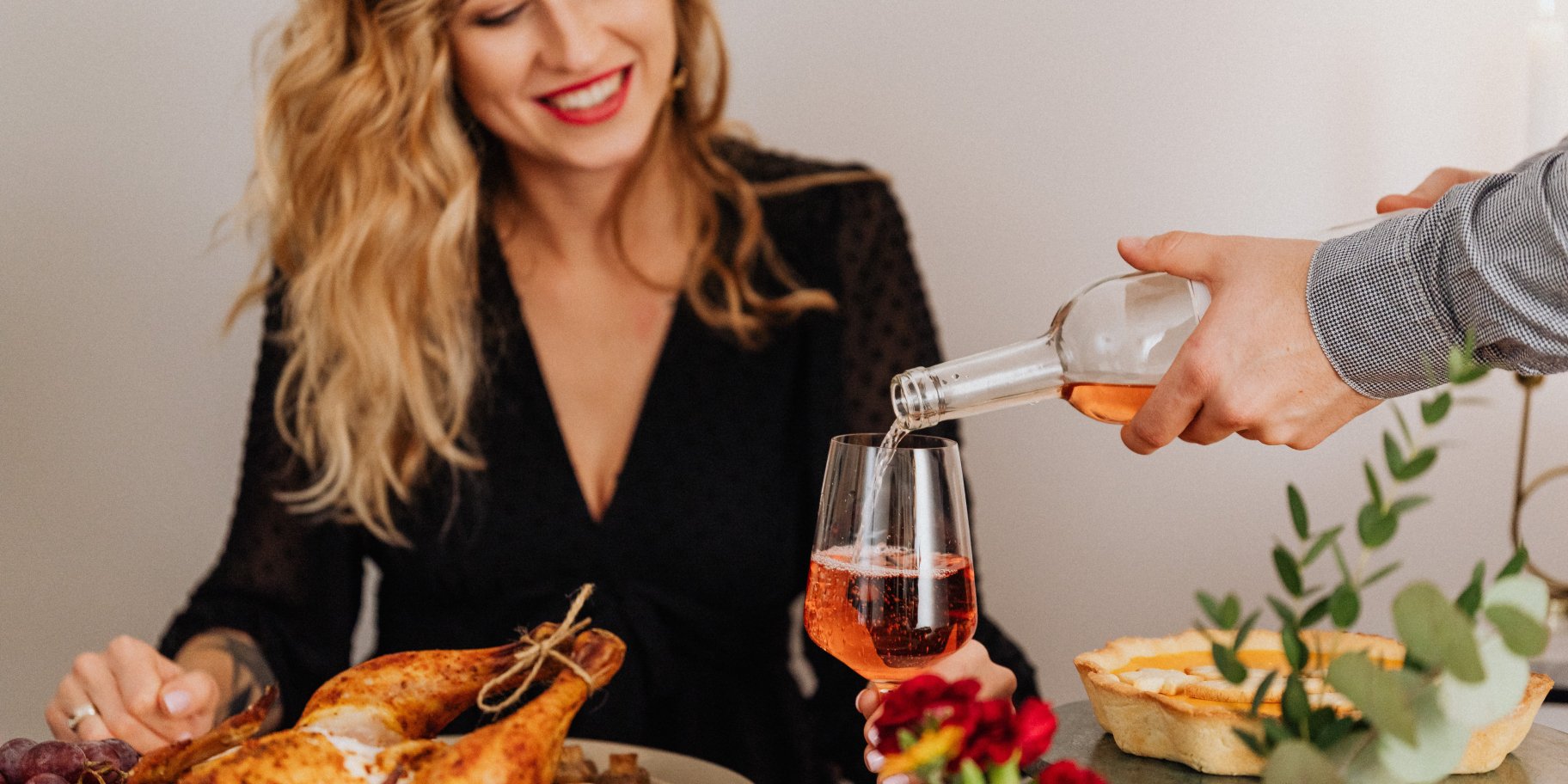 Жінка на святі