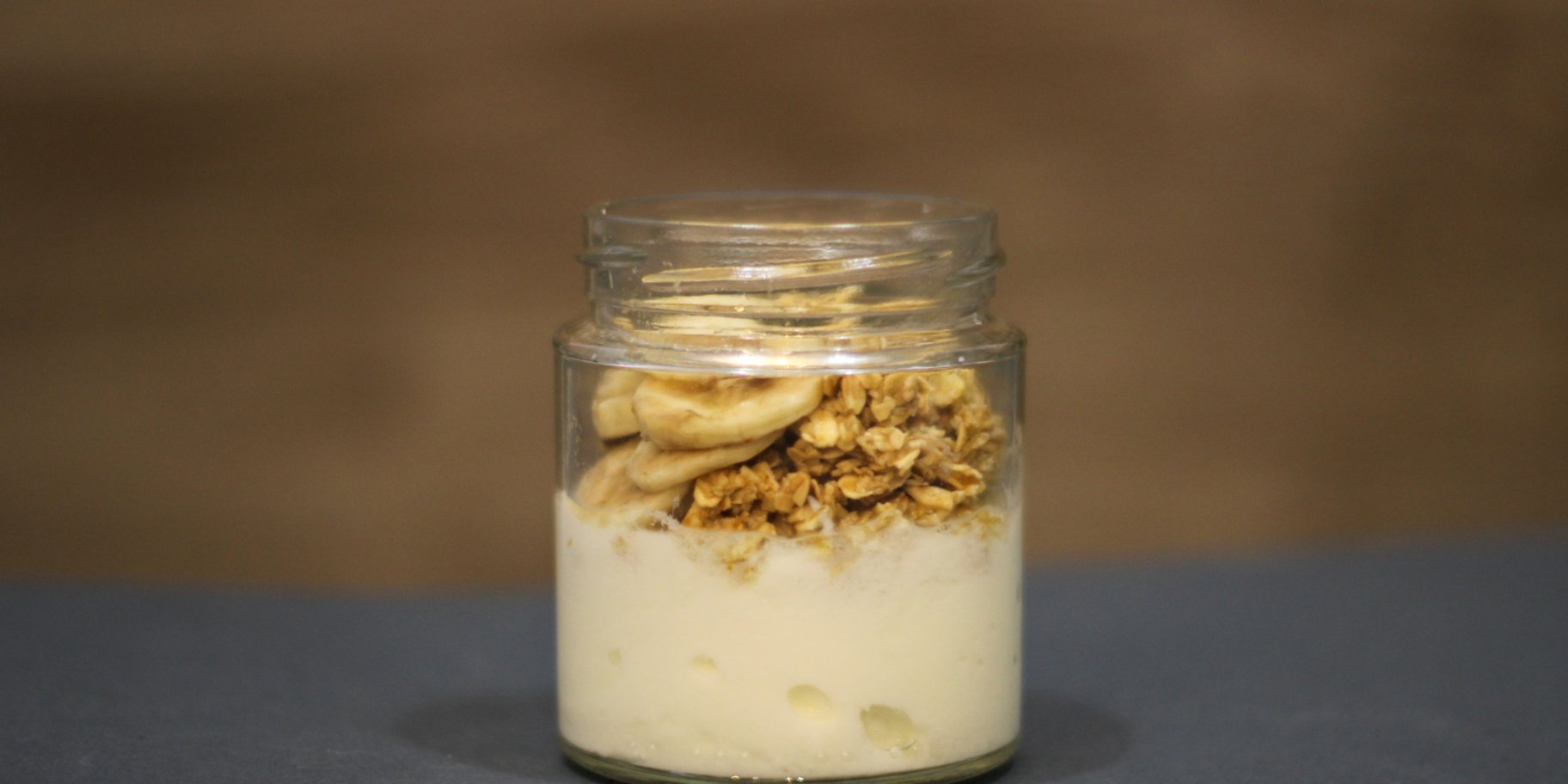 Овсянка в банке