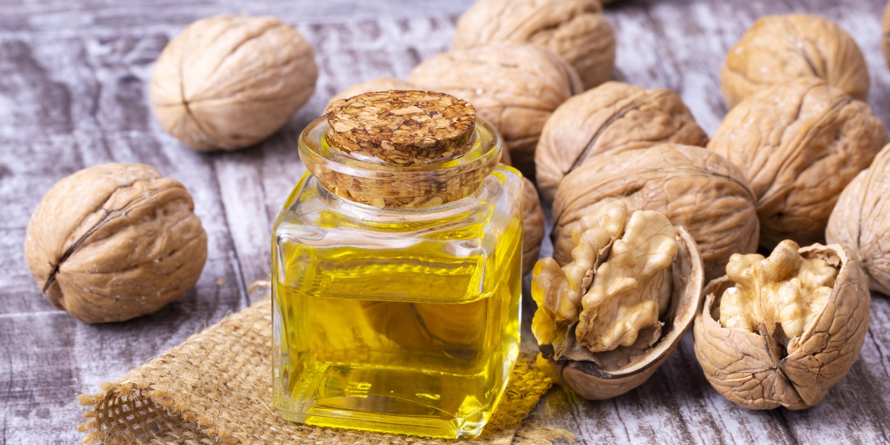Олія волоського горіха