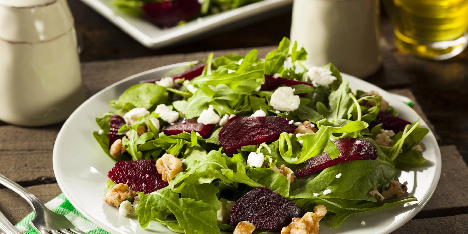 Салат з буряком і манго