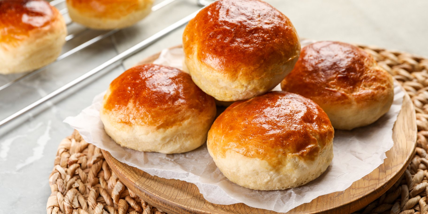 Пирожки с грибами и ветчиной