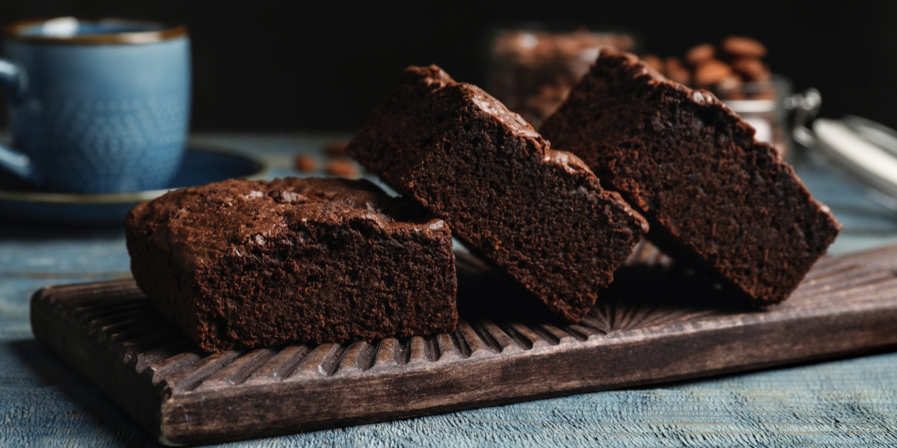 Брауні зі смородиною