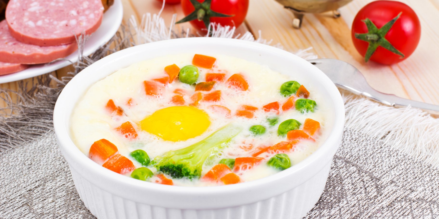 Яйця на пару