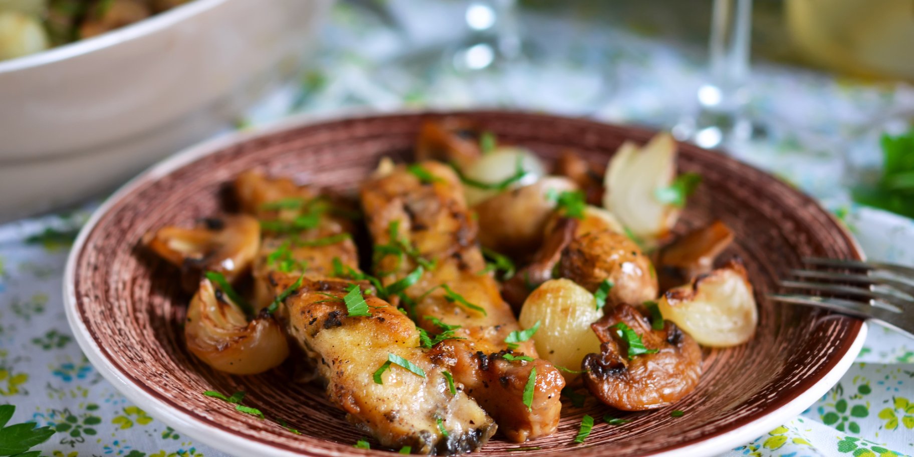 Запечена скумбрія з грибами