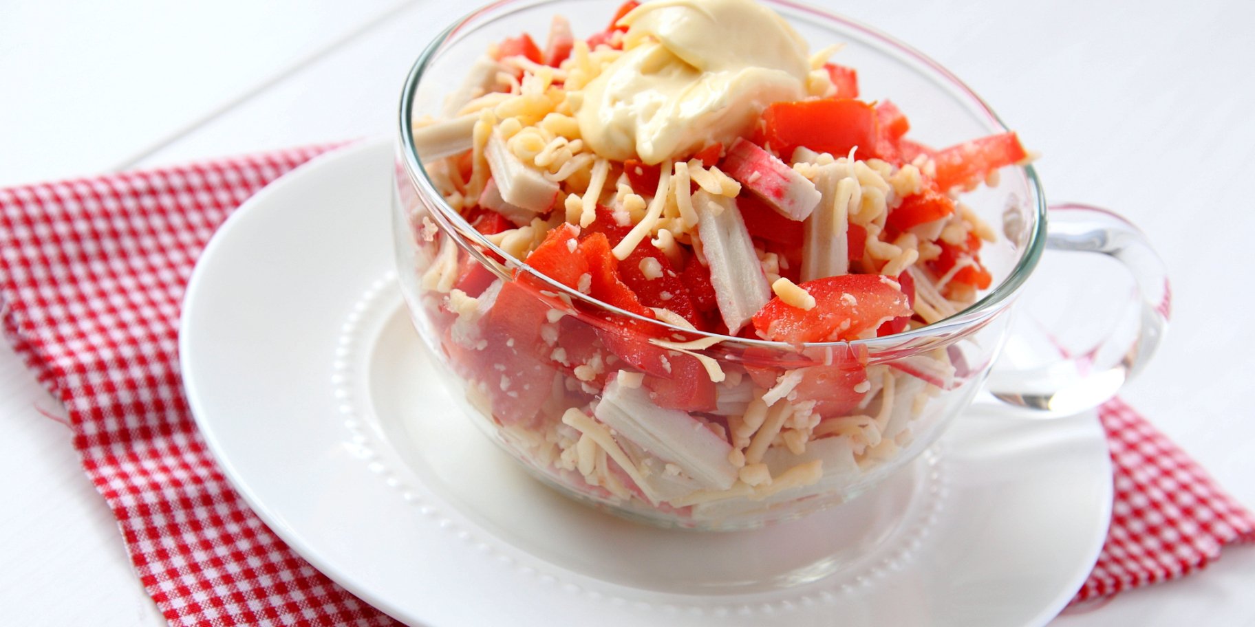 Салат «Красное море» с крабовыми палочками