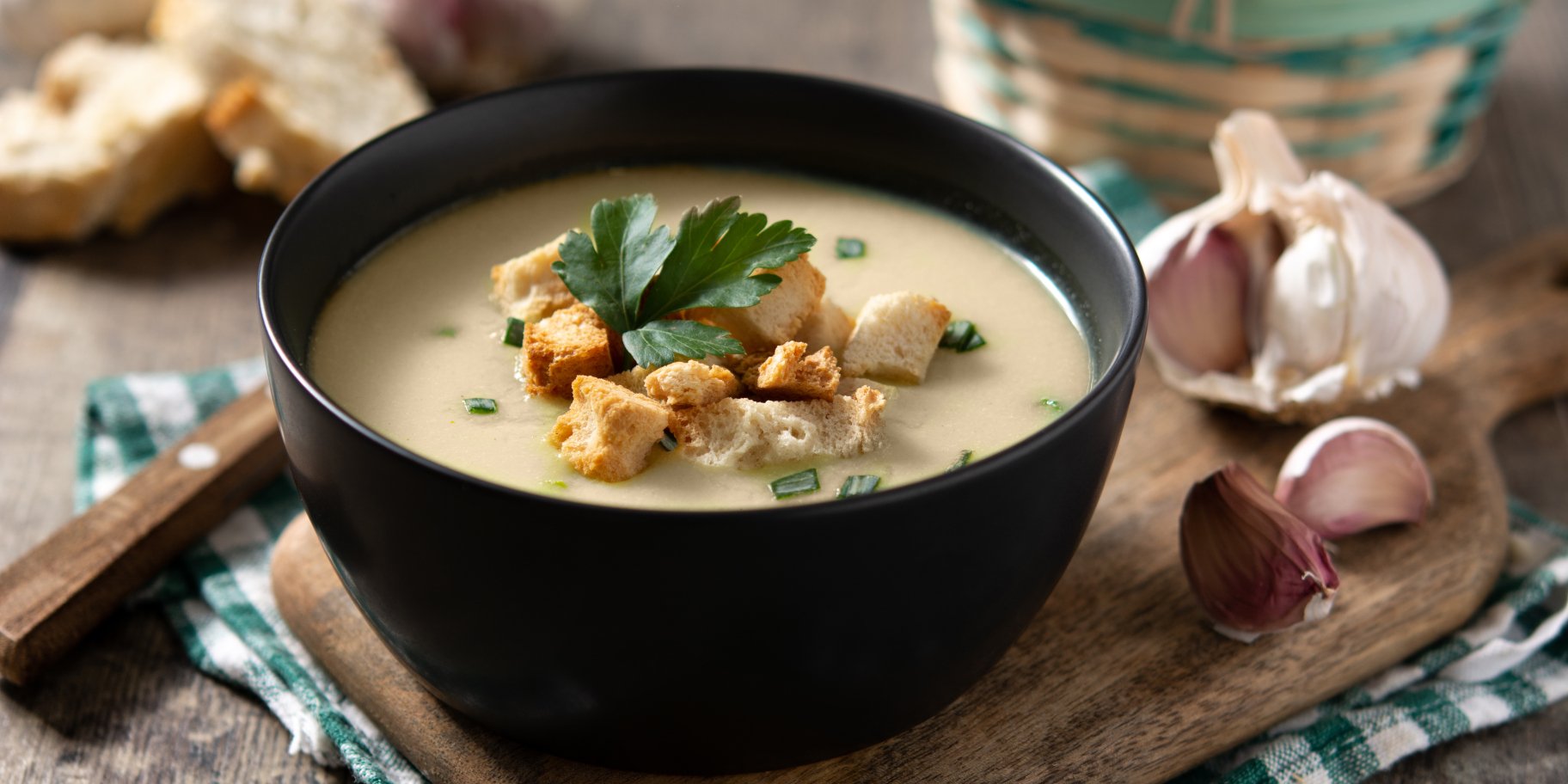 Крем-суп з сухариками