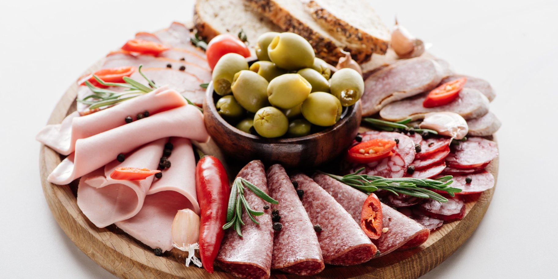 Закуска з ковбаси