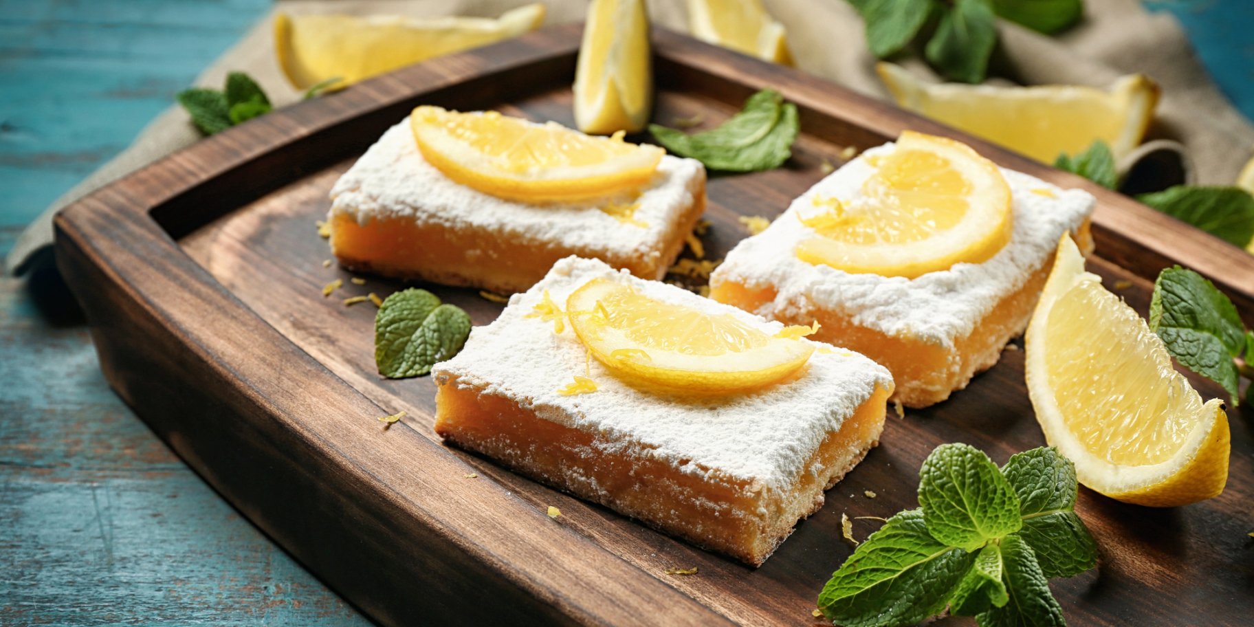 Тертий пиріг з лимоном