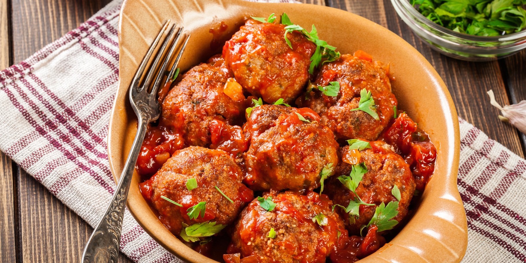 Тефтелі з соусом