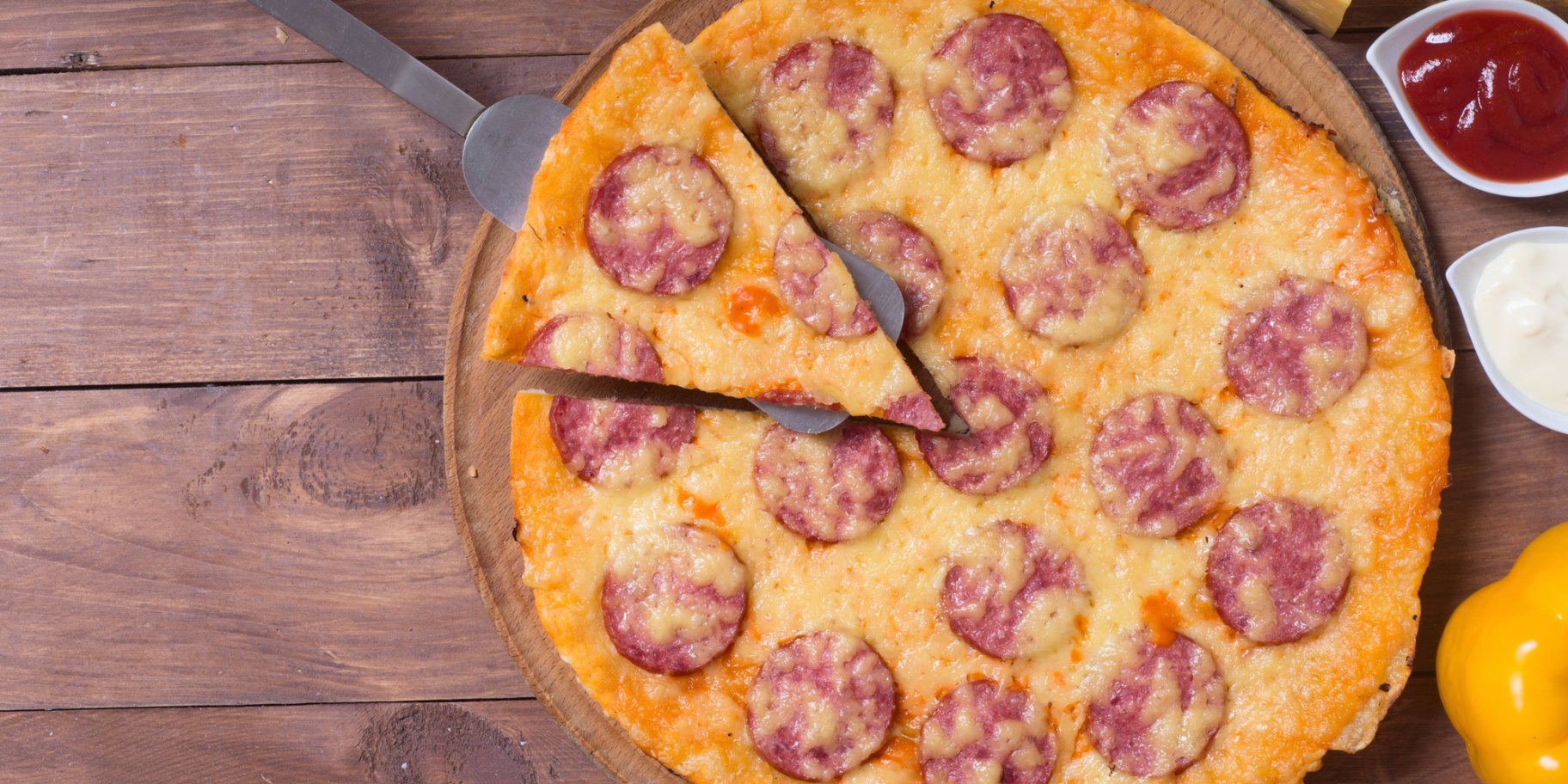 Пицца пепперони