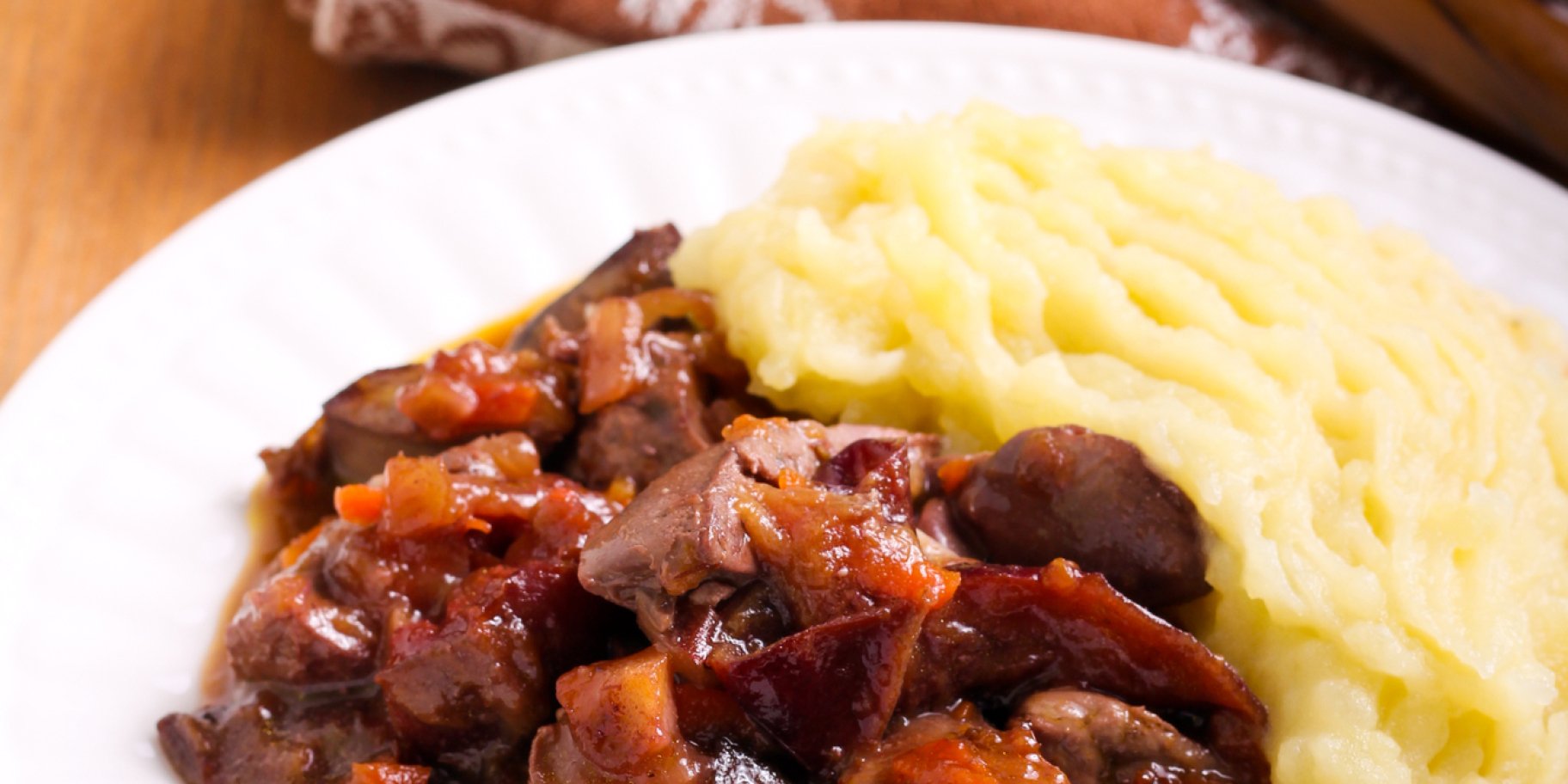 Тушкована печінка