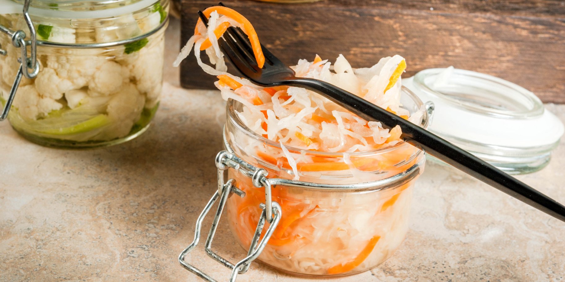 Квашеная капуста в банке на зиму