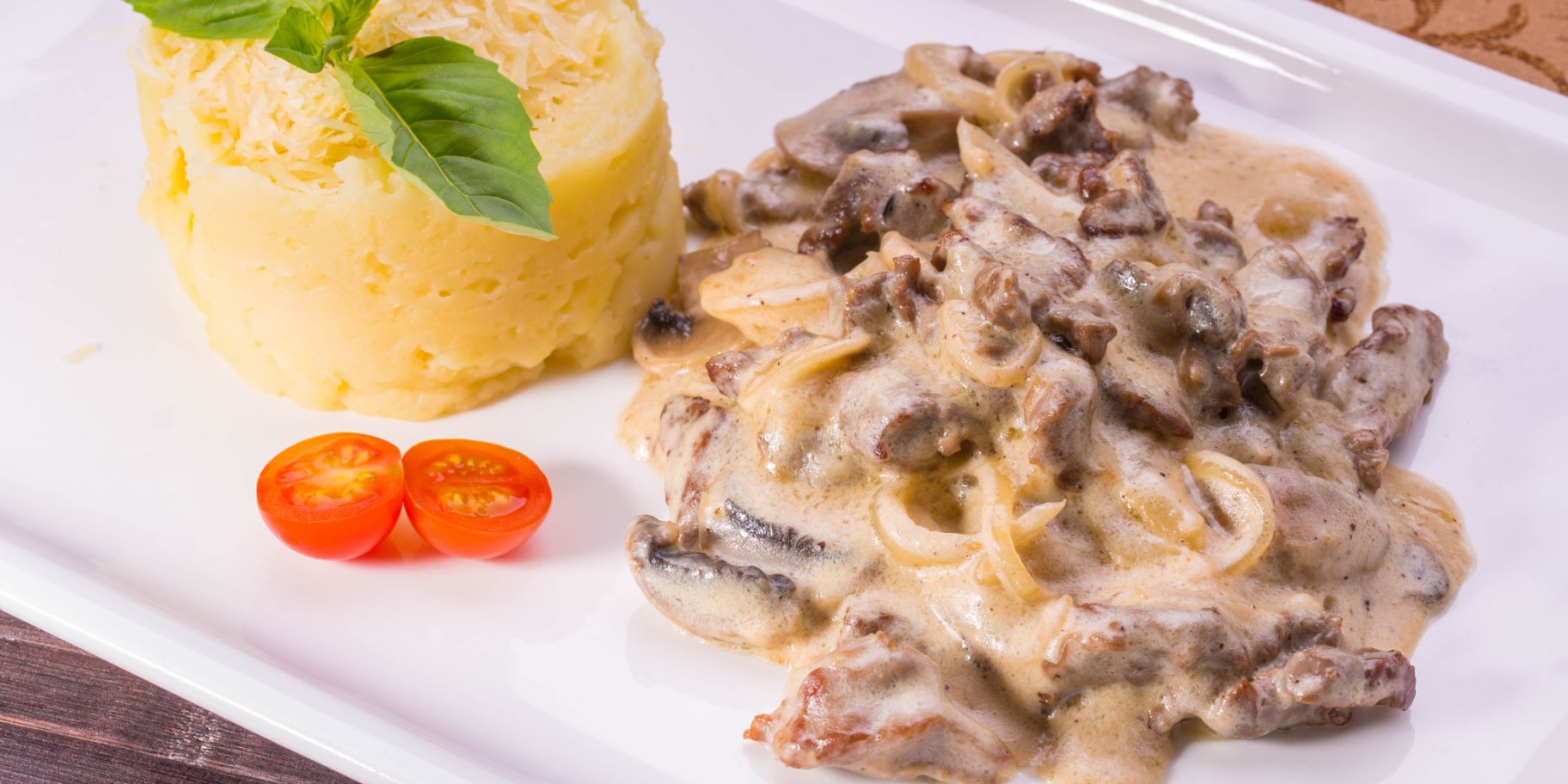 Гриби у сметані