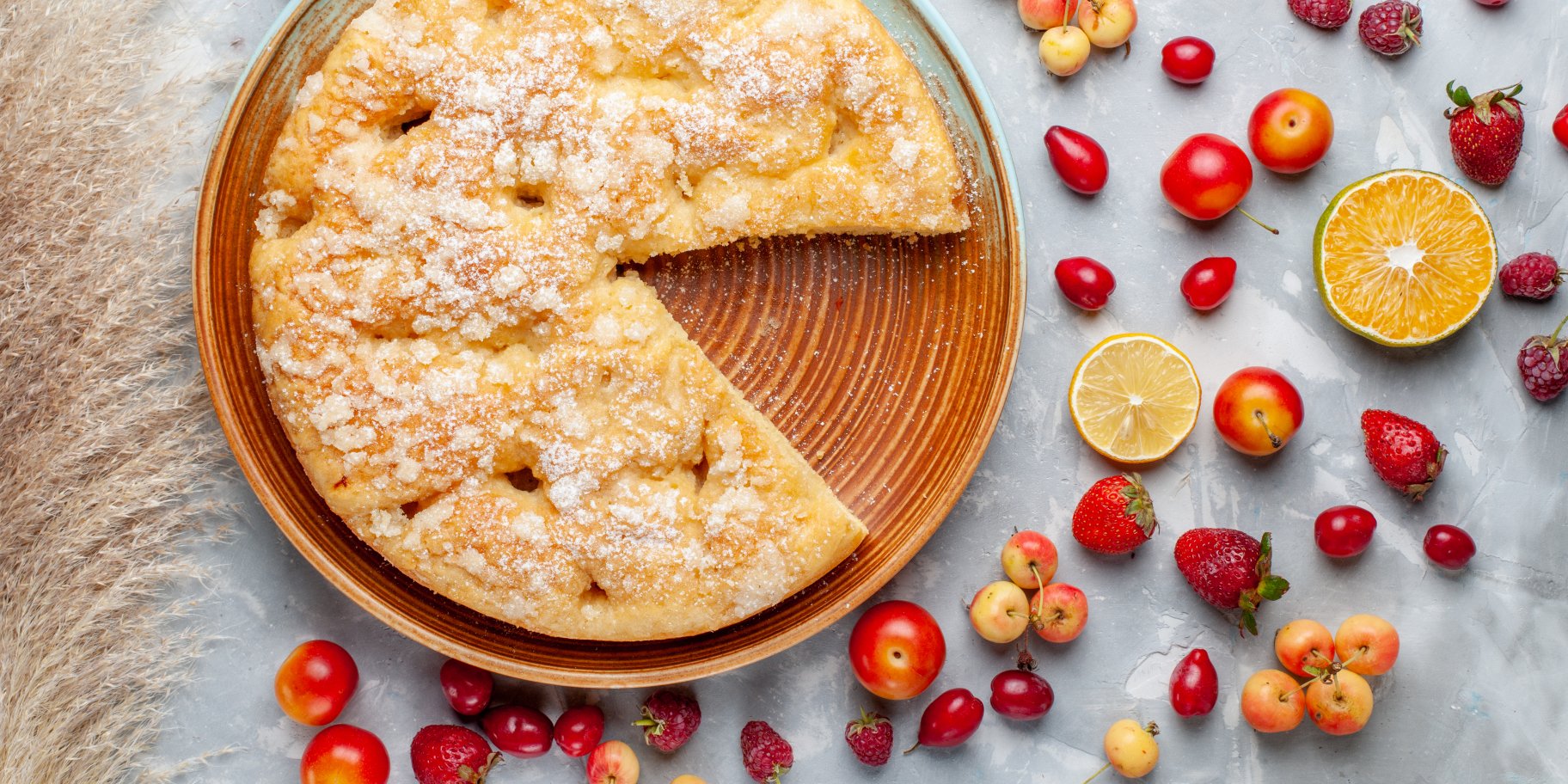 Шарлотка з хрусткою скоринкою