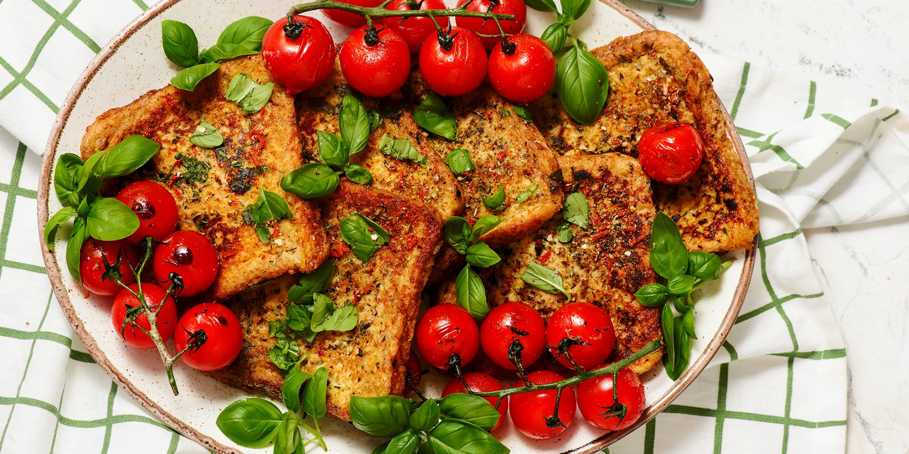 Французькі тости з томатами