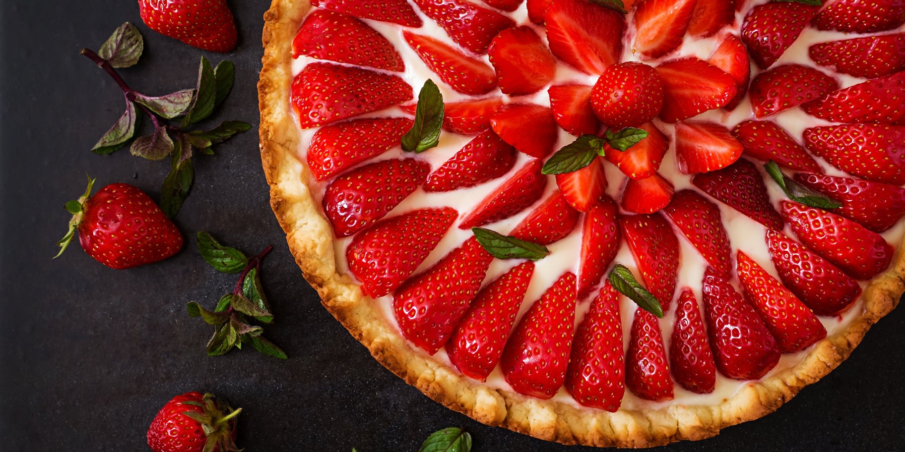 Пиріг з полуницею