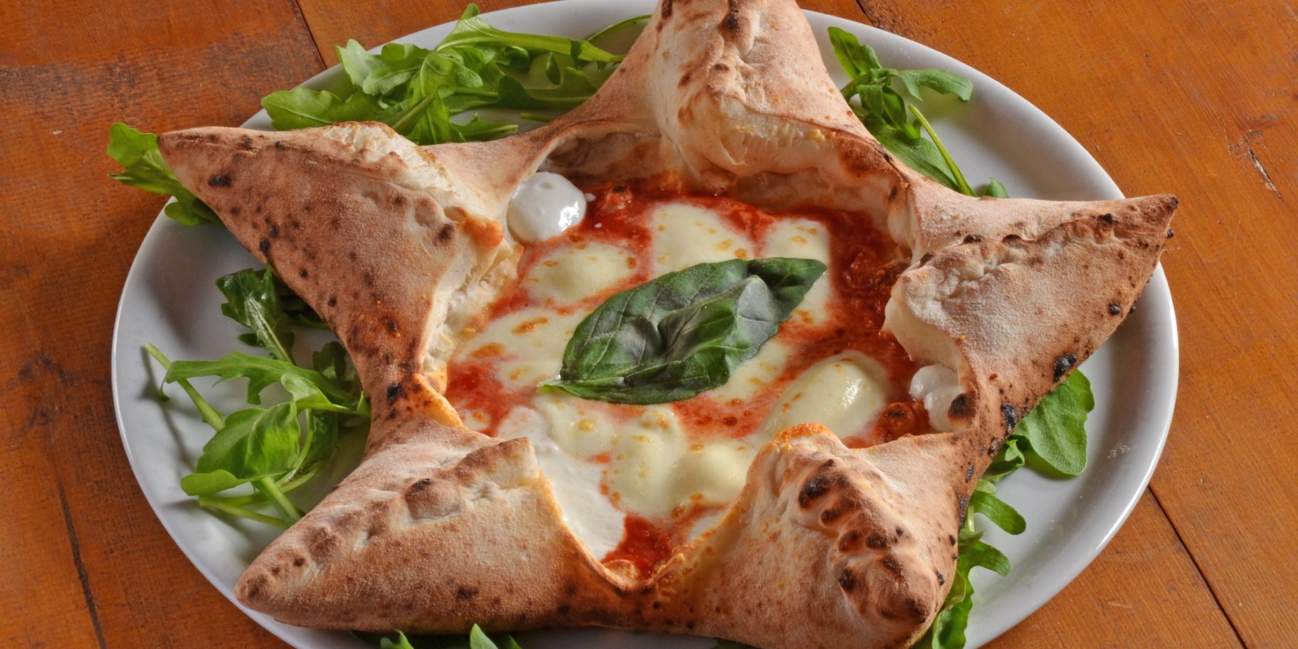 Піца у формі зірки з сиром