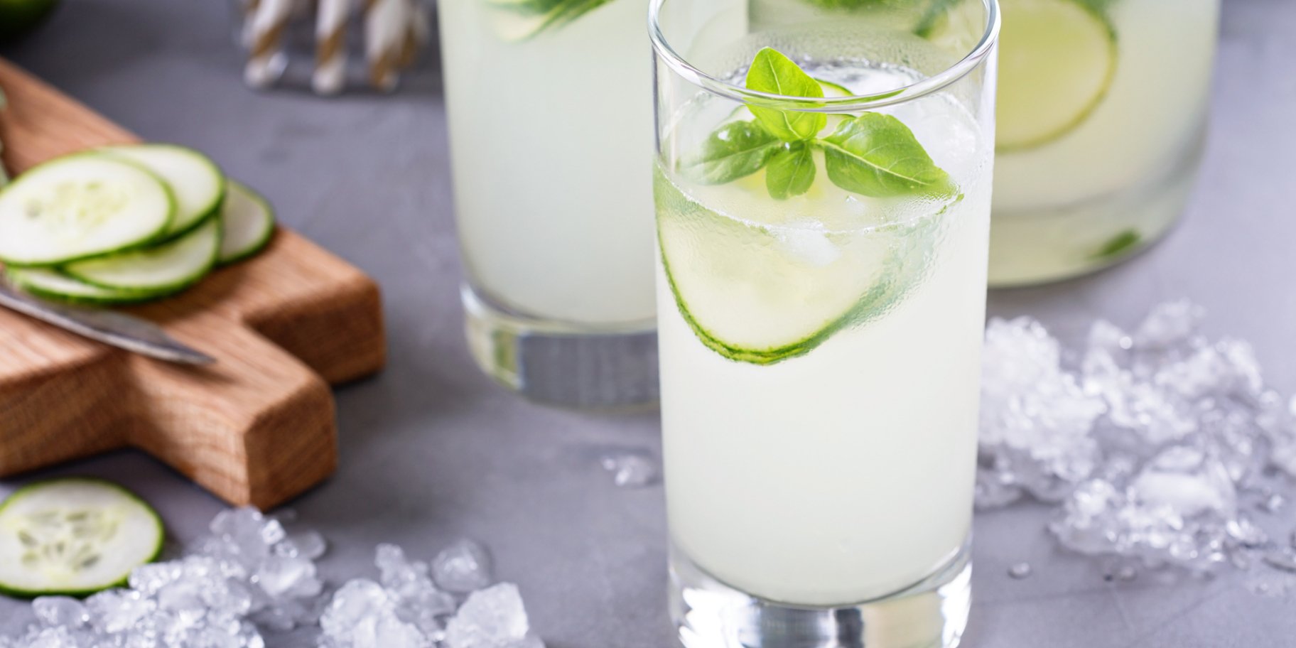 Коктейль з огірком та горілкою