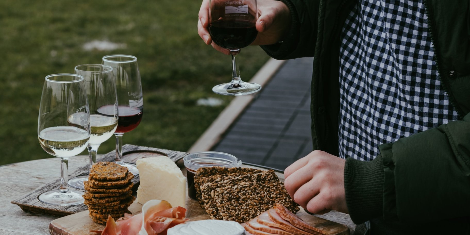 як правильно подавати вино