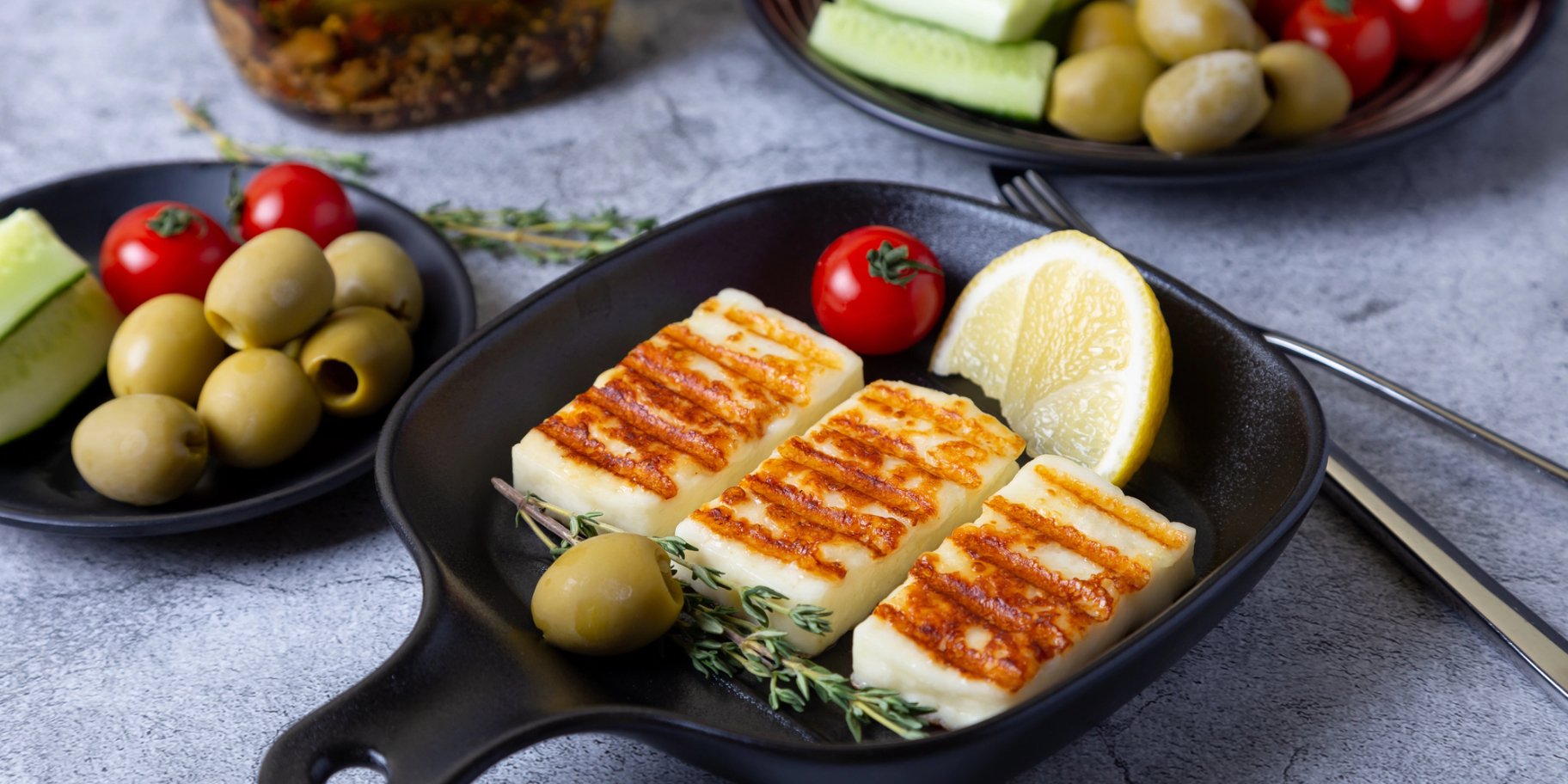 запечена фета, овочі