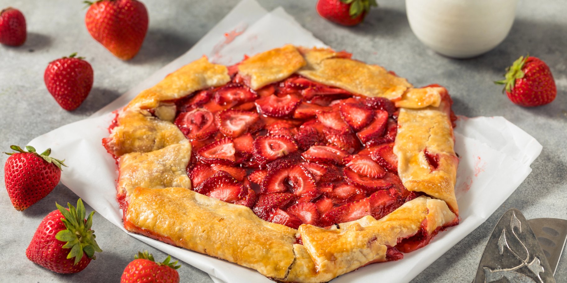 Галета з полуницею