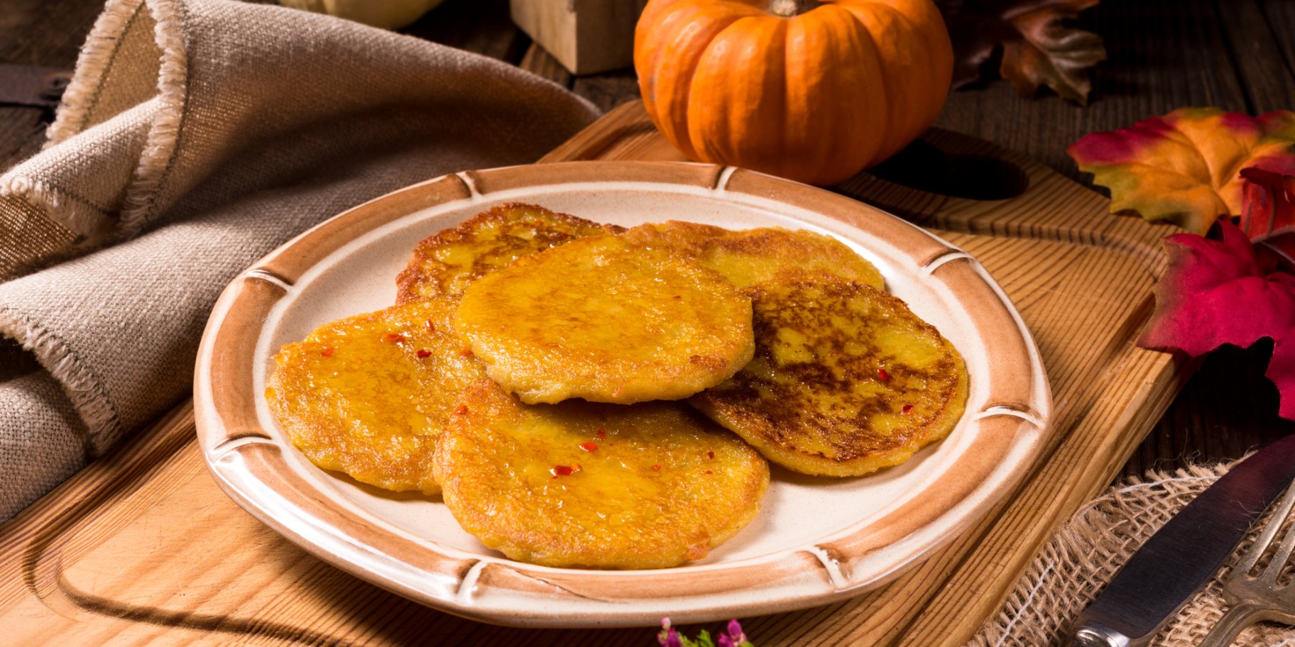 Деруны с тыквой и яблоком