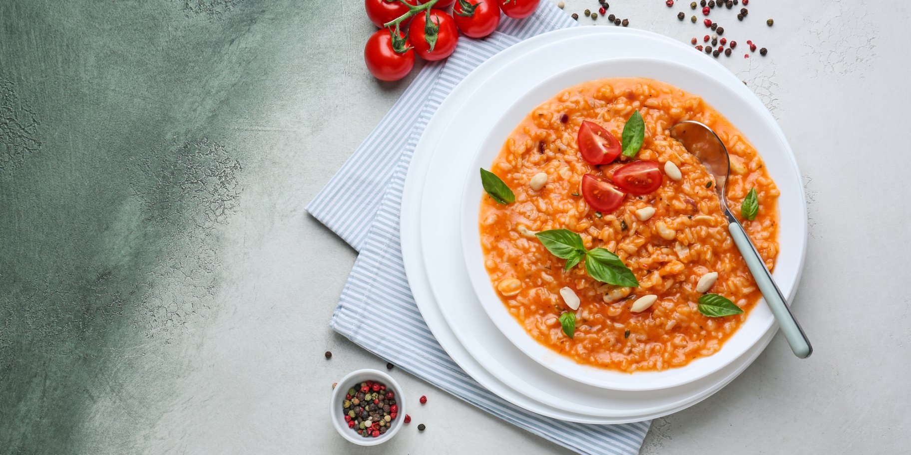 Рис з томатами і сиром