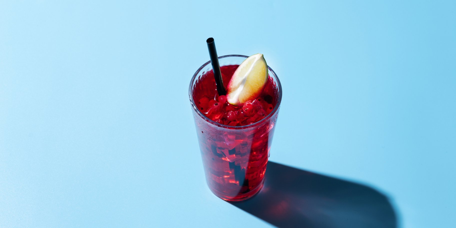 Коктейль с водкой и клюквенным соком