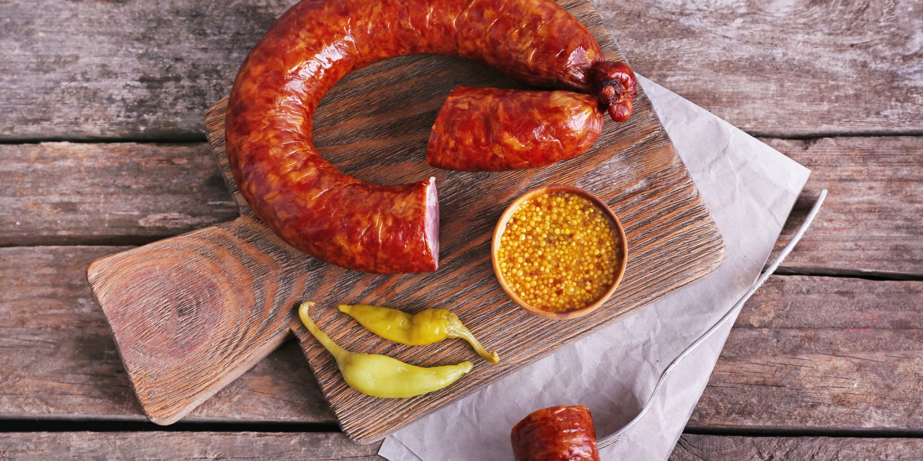 Копчена домашня ковбаса