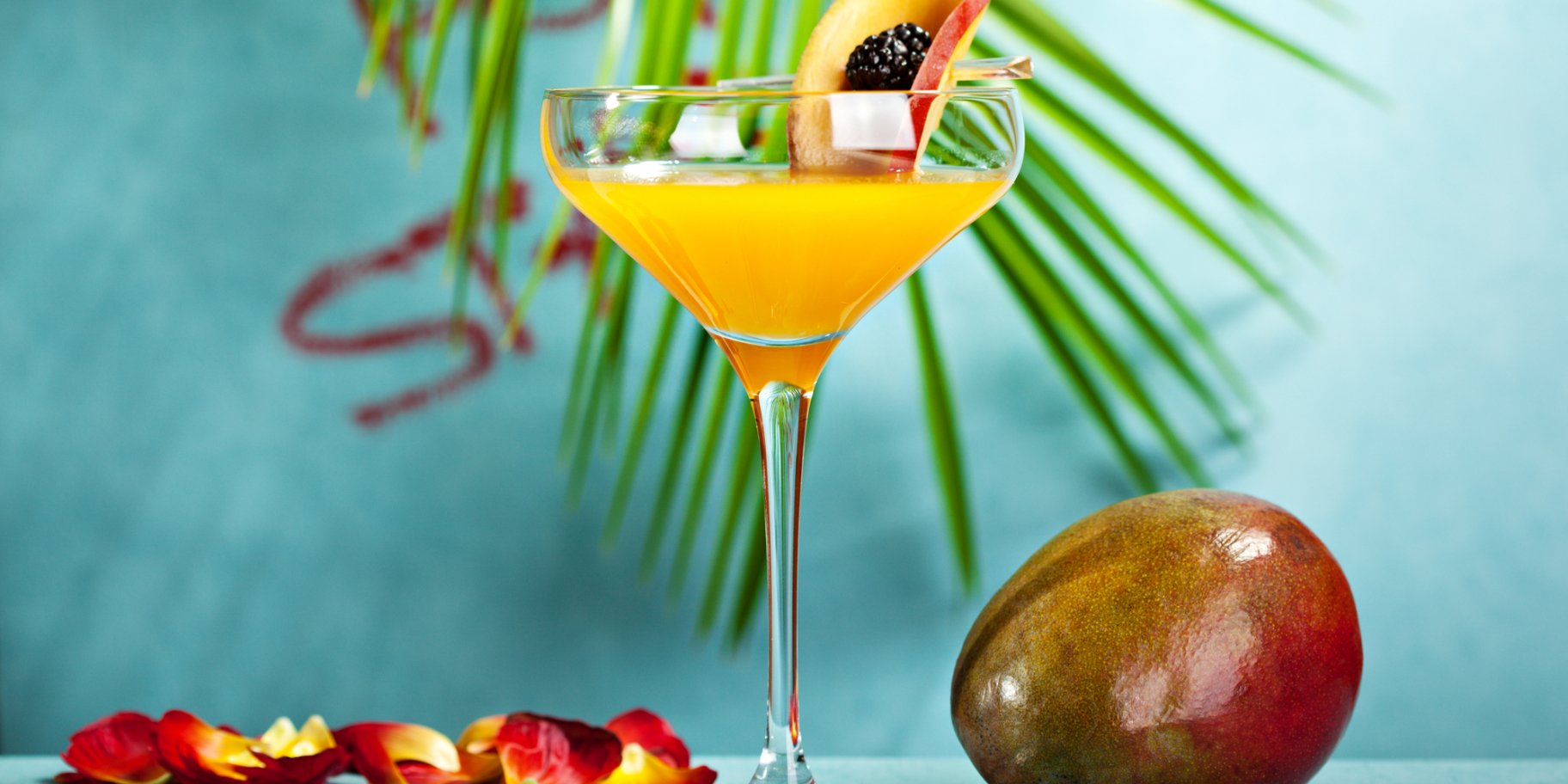 Французский блестящий коктейль