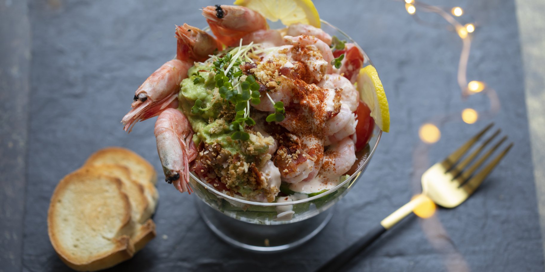 Салат-коктейль з морепродуктів