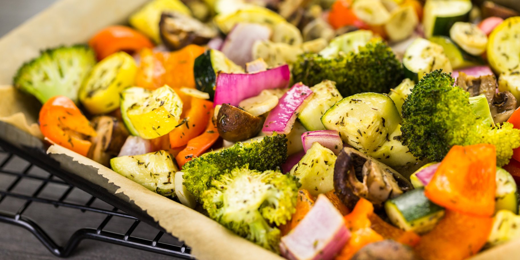 Салат з печеною броколі