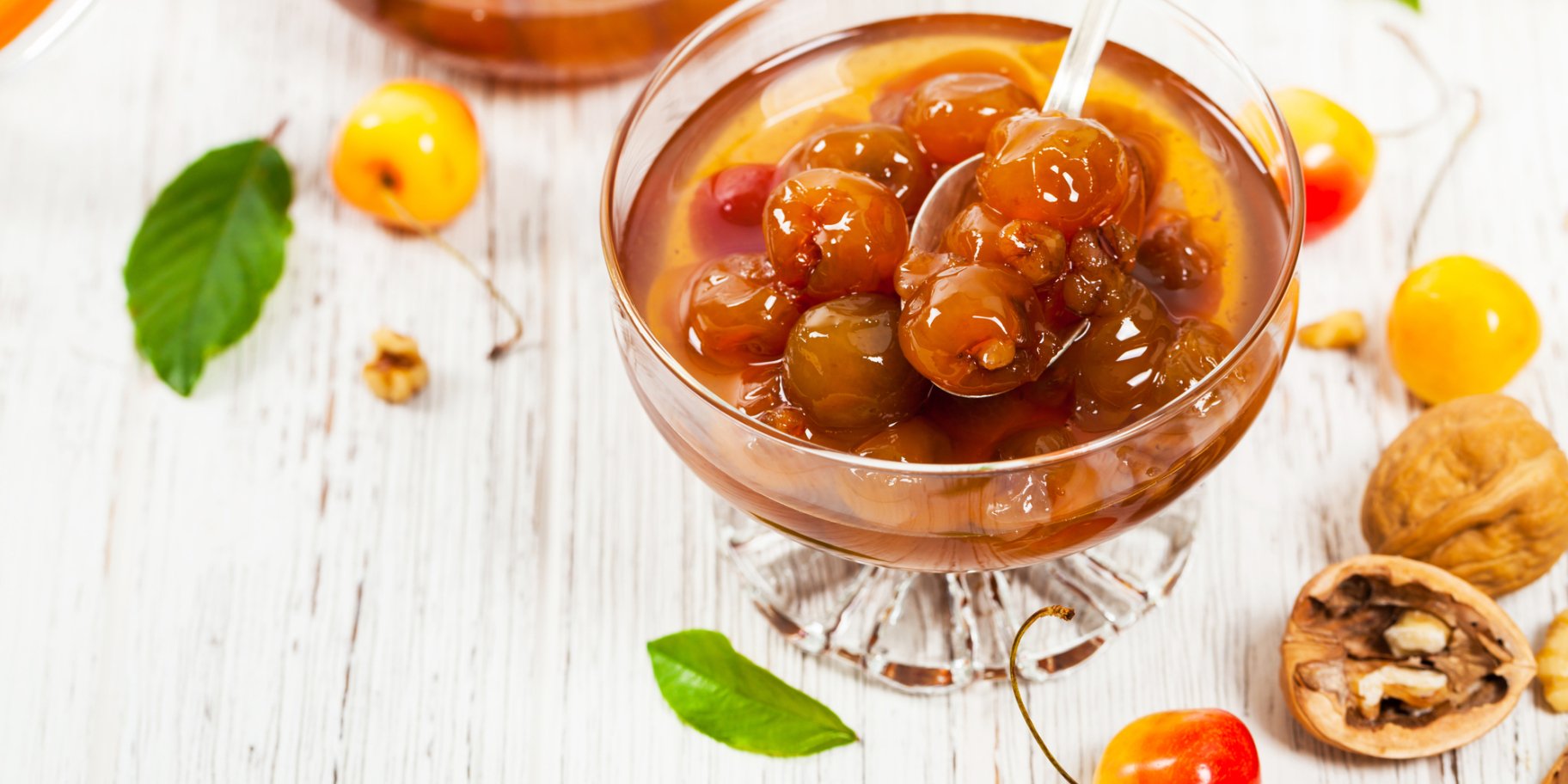 Варенье из черешни с орехами